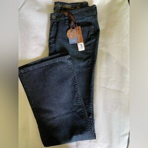 Christopher Blue jeans NWT size 10 dark wash flare leg.